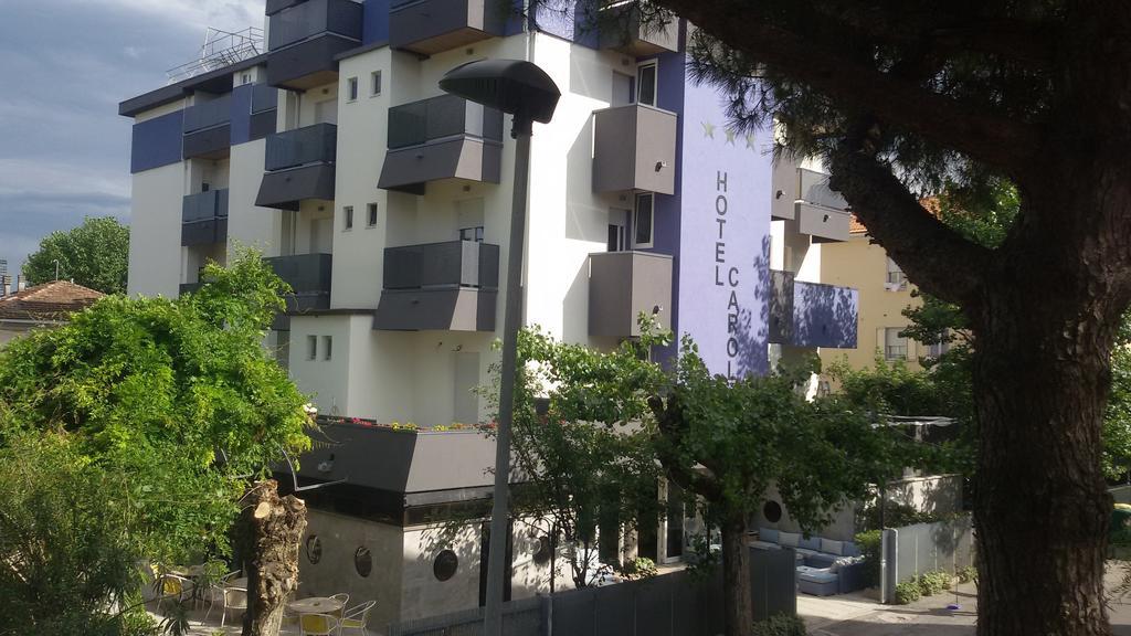 Hotel Carol Ρίμινι Εξωτερικό φωτογραφία